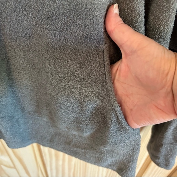 Young Fabulous & Broke Terry Fleece Chenille Hoodie Sweatshirt. Size Large. - Picture 4 of 12